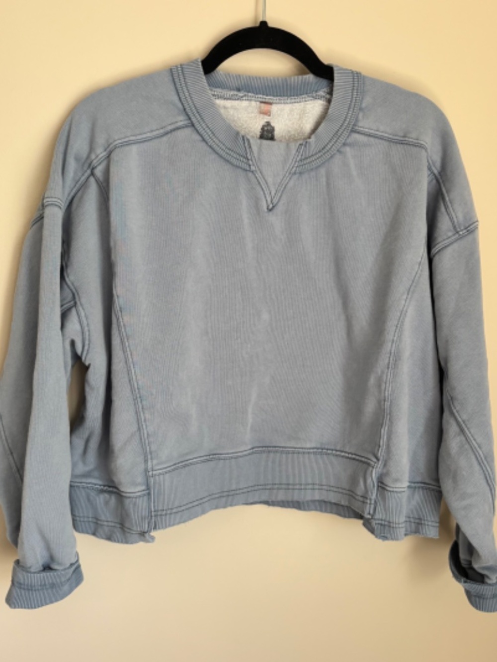Free People Movement Blue Cropped Sweatshirt Medium Washed Pullover FP